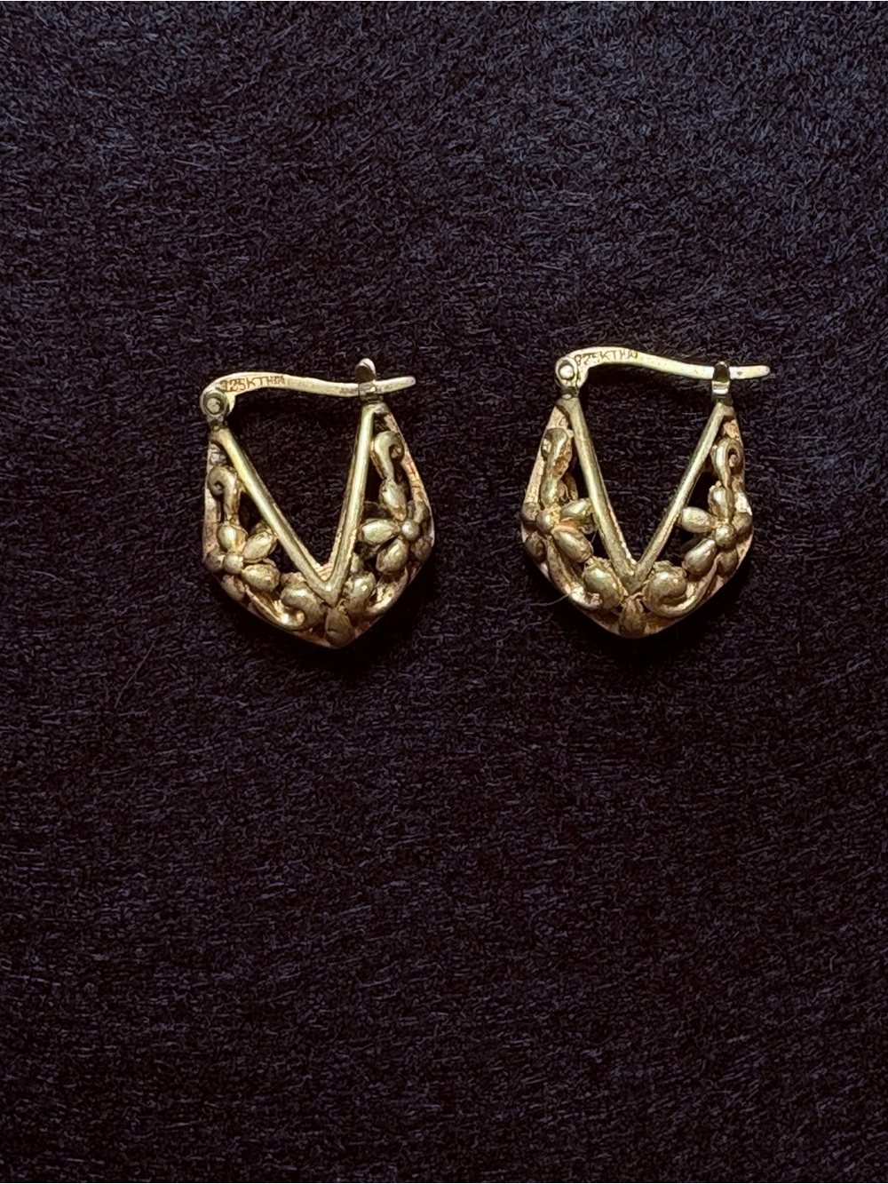 925 Stamp sterling silver Floral Filigree Hoop Earrings - Women's Jewelry - Picture 2 of 2